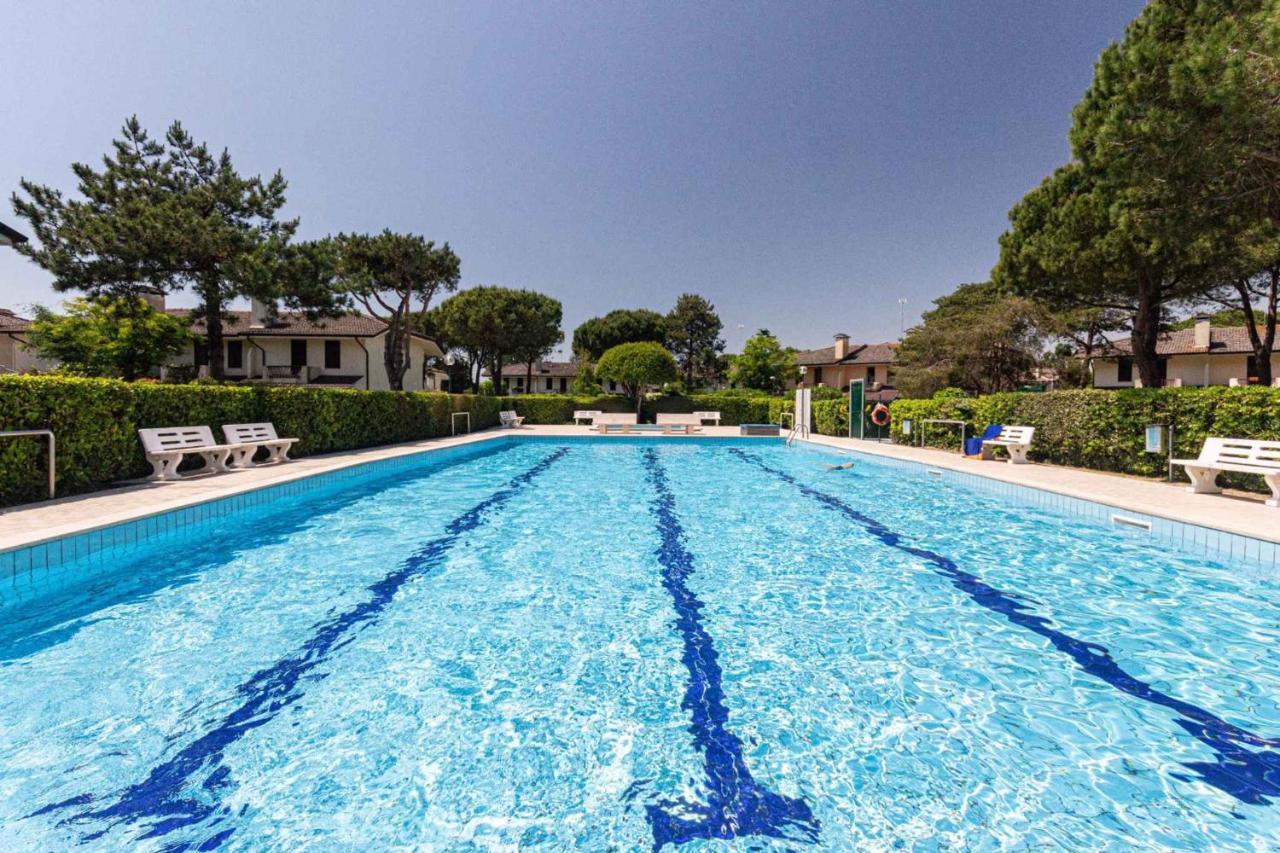 Holiday home Porto Santa Margherita 40296 Exterior foto